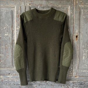 Men's VINTAGE Army Surplus Olive Green Wool Crewneck Sweater with Arm Patches